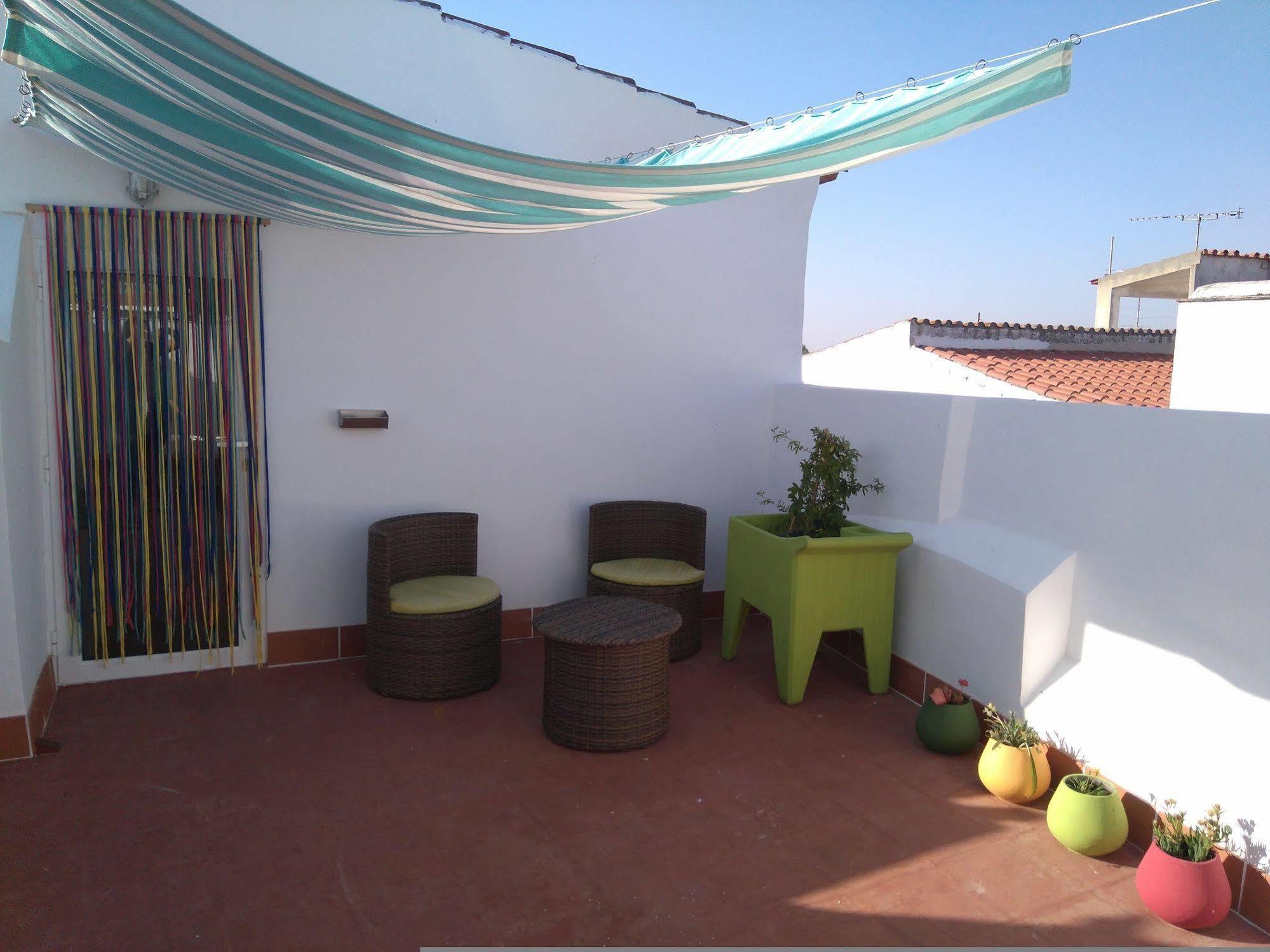 Hostel Raymundo Évora Dış mekan fotoğraf